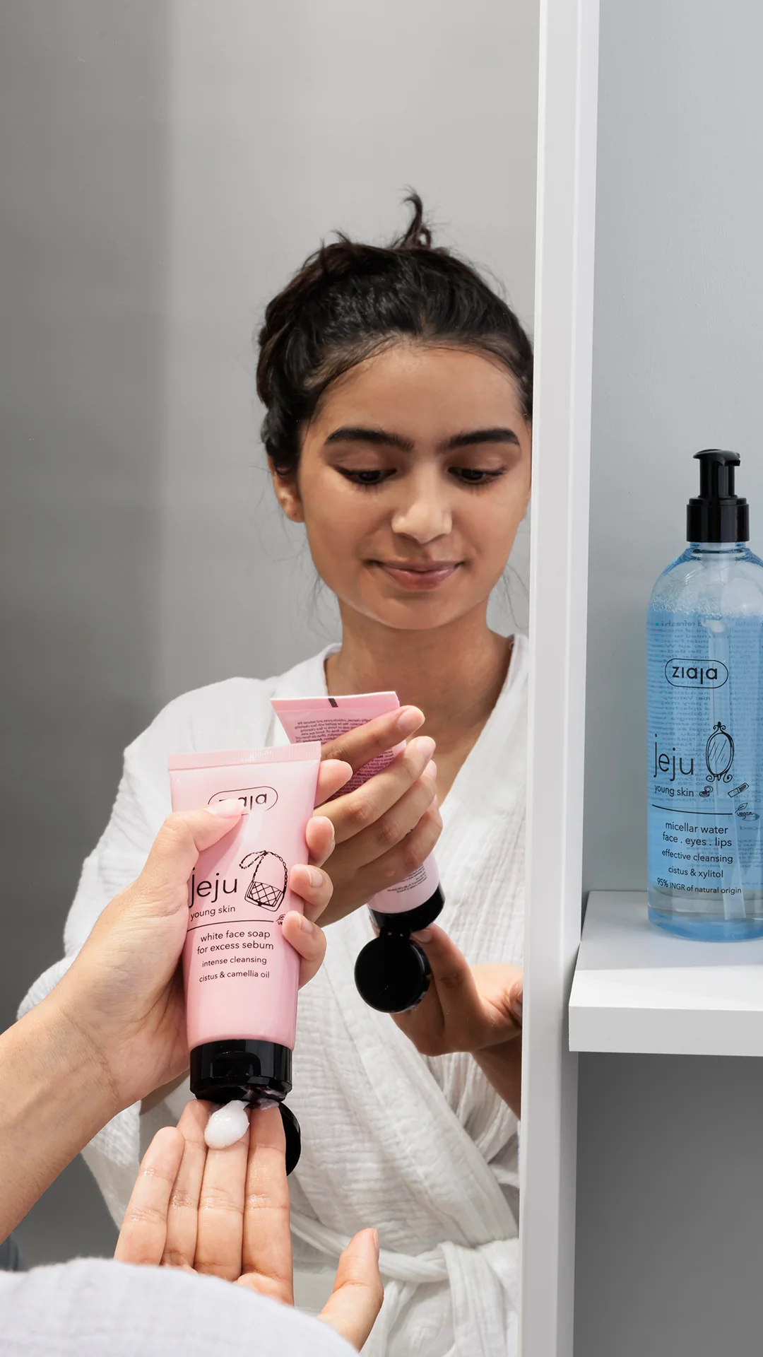 Ziaja Jeju Micellar Water 390ml - Image 2