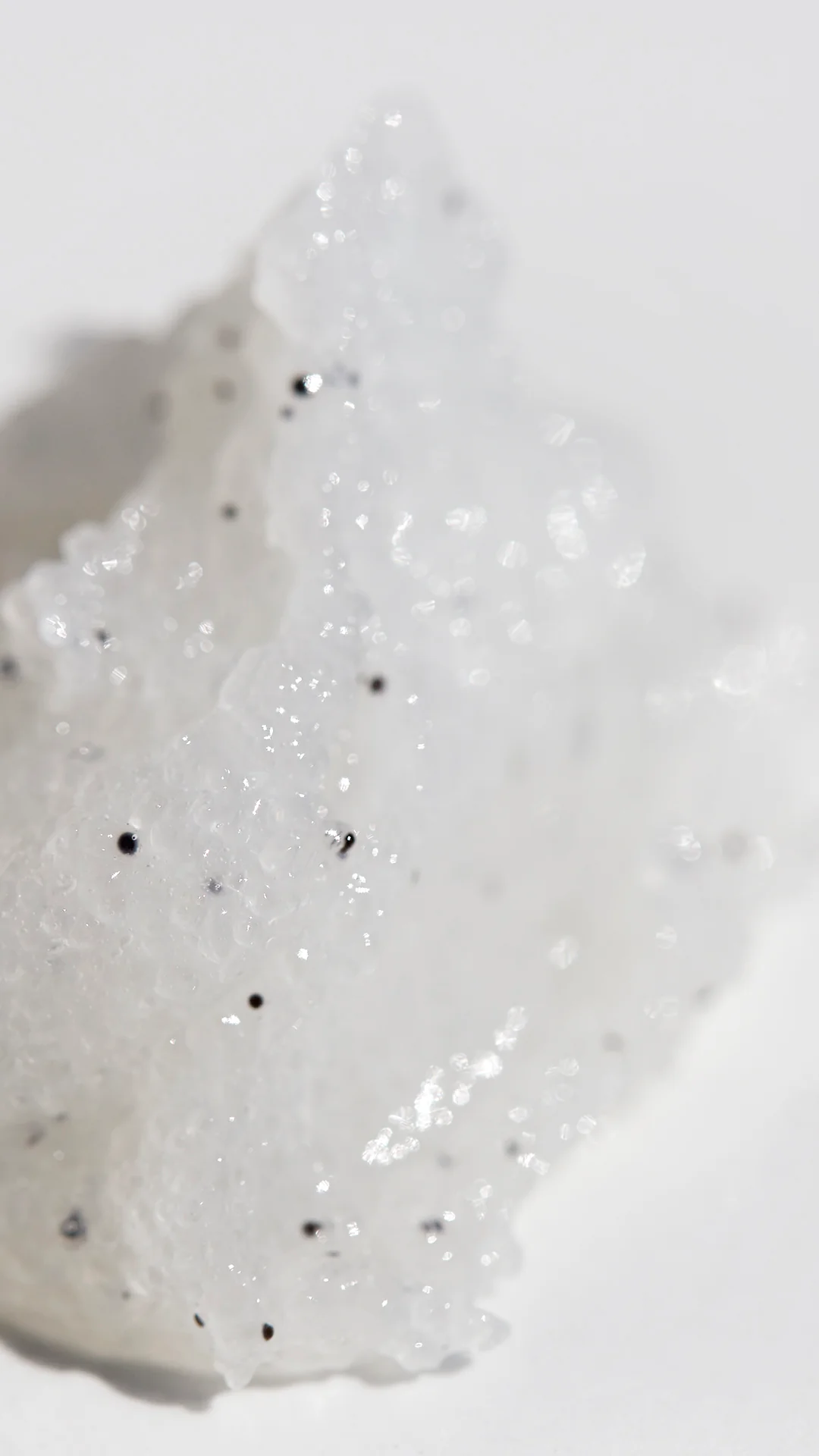 Ziaja Jeju Smoothing Sugar Body Scrub 200ml - Image 3