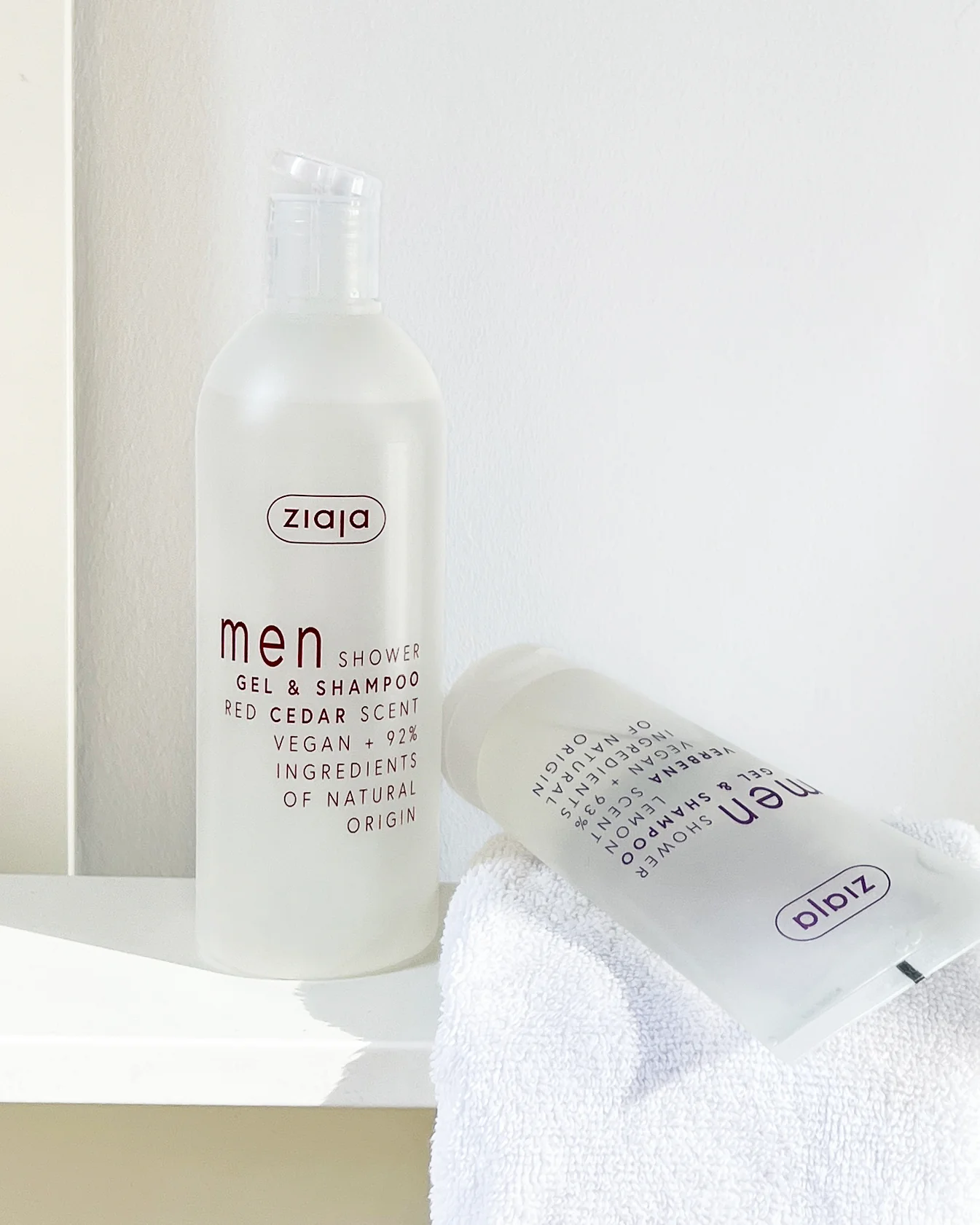 Ziaja Men Shower Gel And Shampoo Red Cedar 400ml - Image 3