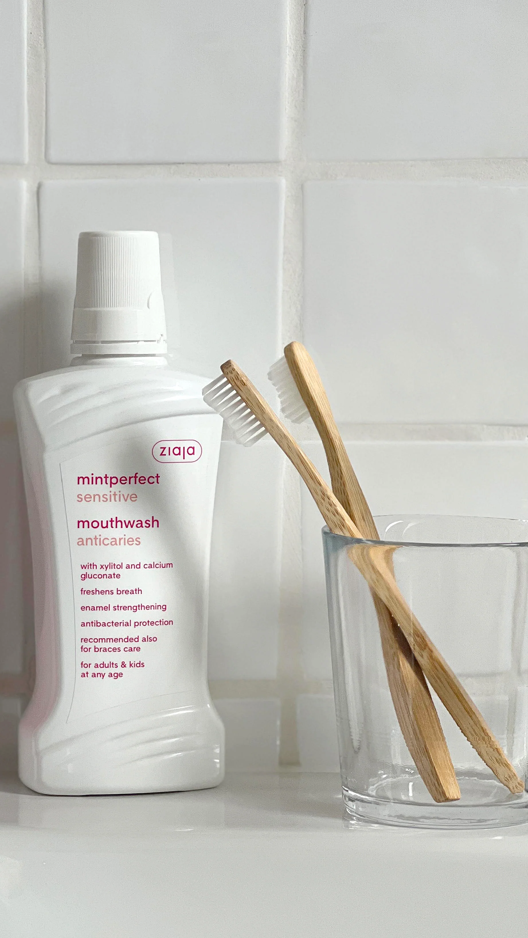 Ziaja Mintperfect Sensitive Anticaries Mouthwash 500ml - Image 2