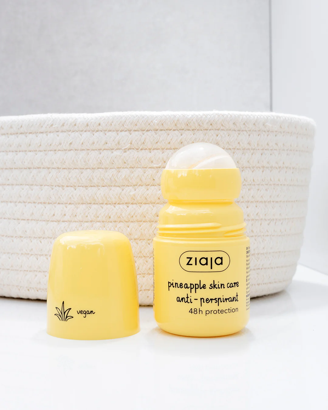 Ziaja Pineapple Anti-Perspirant 60 ml - Image 3